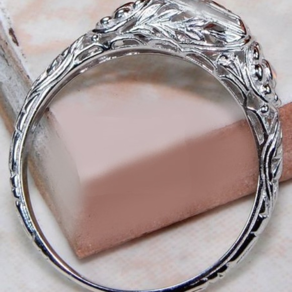 Fire Garnet and Opal .925 Silver Ring - Picture 2 of 2